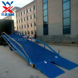 移動(dòng)登車(chē)橋具有較高的方便性能，主要體現(xiàn)在以下幾個(gè)方面：